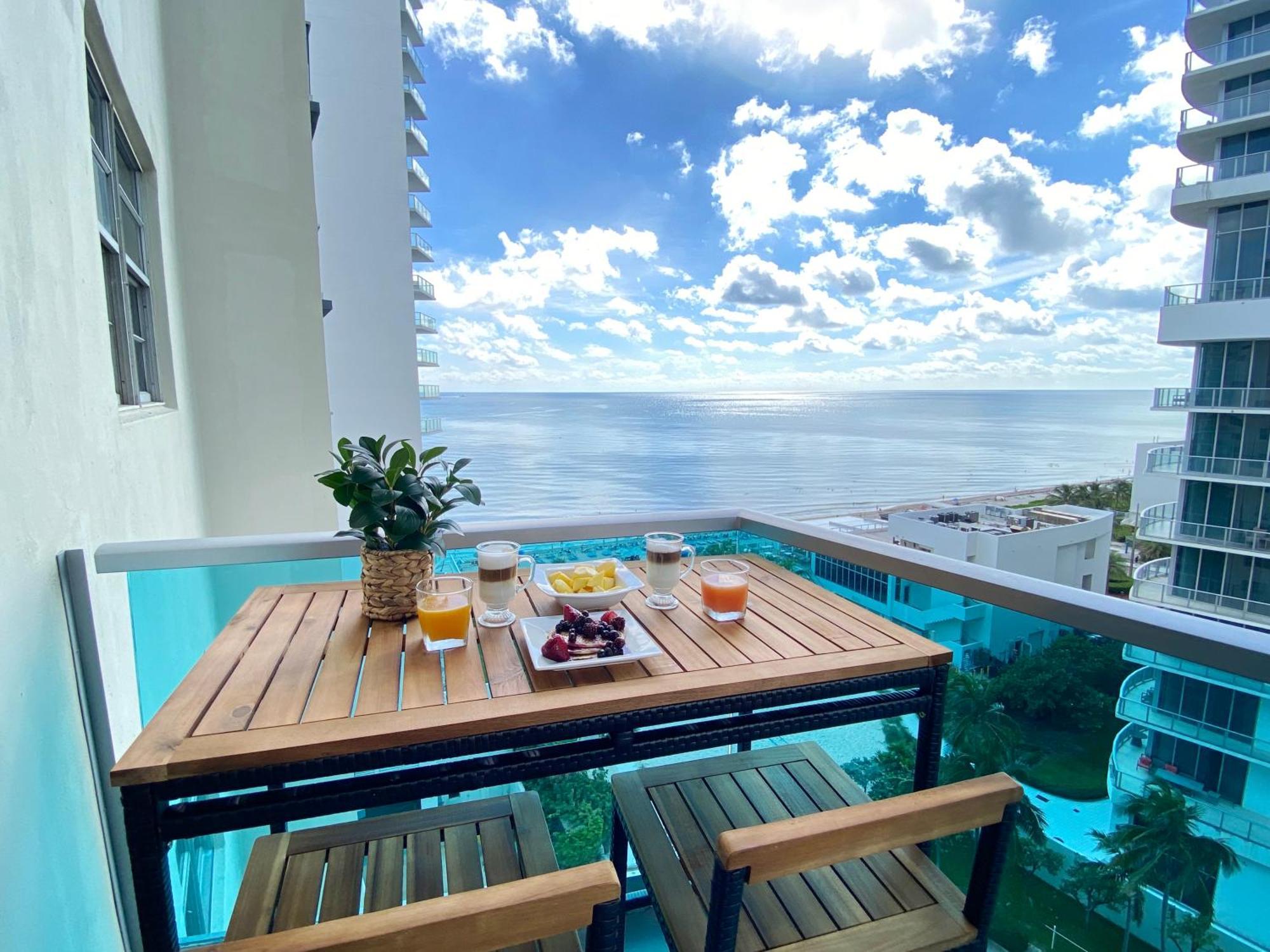 ハリウッドDepartamento Frente Al Mar Con Salida Directa A Playa.アパートメント エクステリア 写真